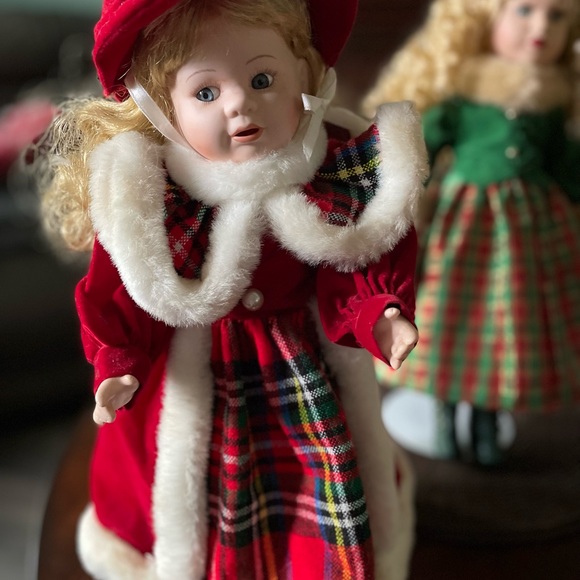 Vintage Porcelain dolls lot of four - Picture 4 of 12